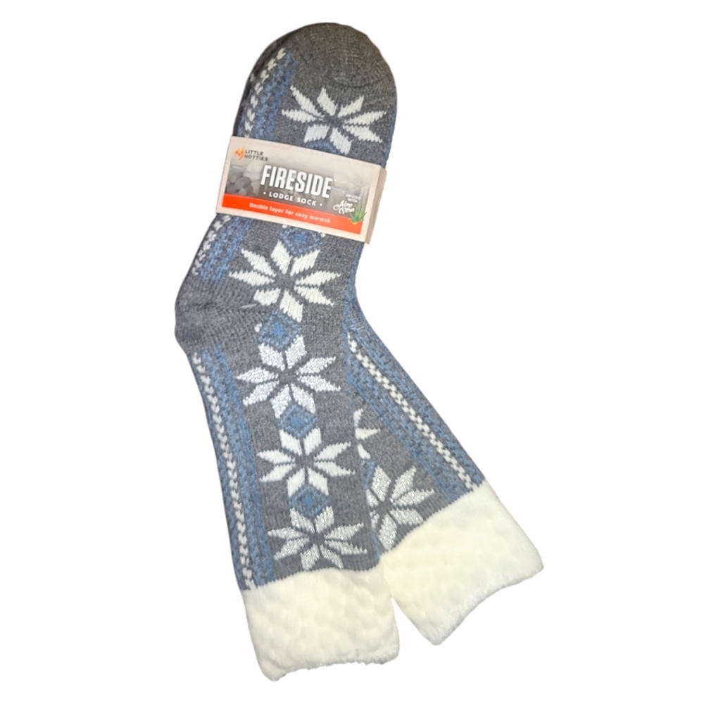 NWT Slipper Socks Christmas